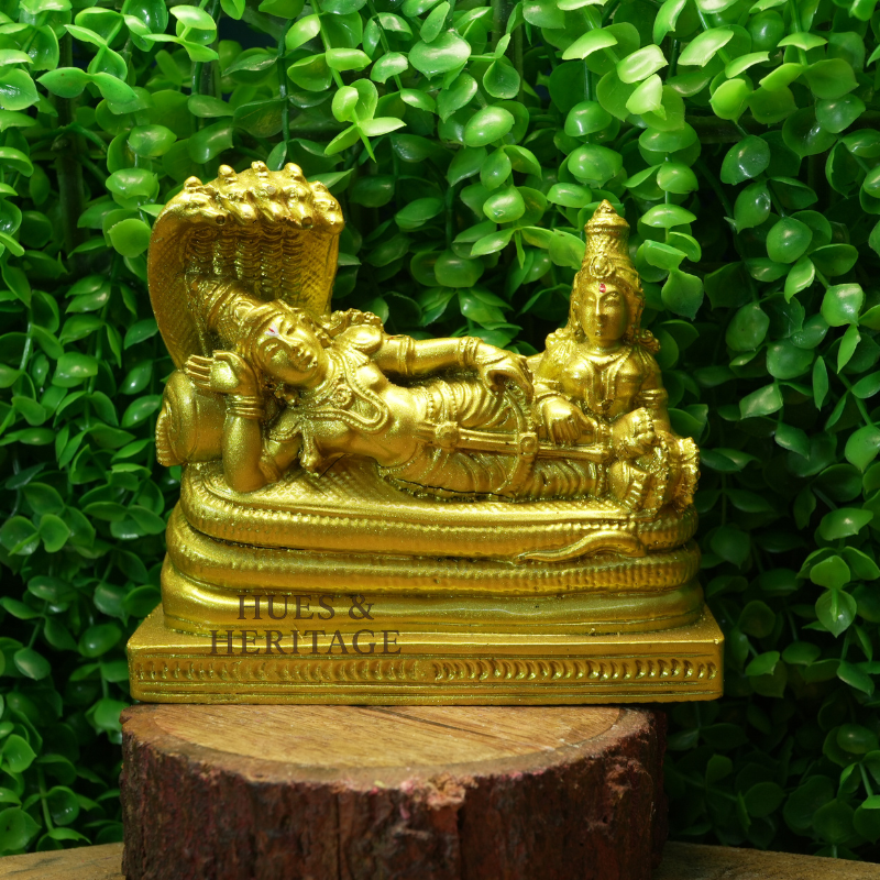 Sri Ranganathar with Lakshmi on Adisesha