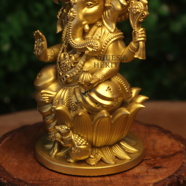 Lotus Seated Vinayagar – The Four-Armed Remover of Obstacles - Image 7
